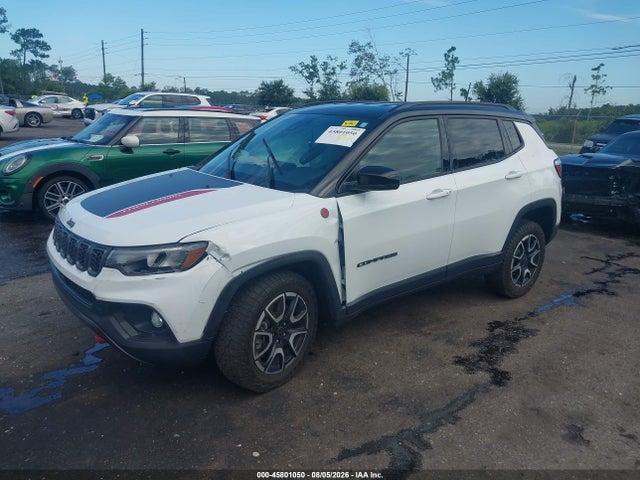 2025 Jeep Compass Trailhawk 4x4 მანქანა იყიდება აუქციონზე, vin: 3C4NJDDN3ST532669, აუქციონის ნომერი: 45801050
