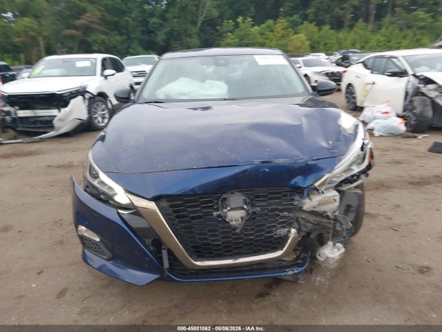 45801062 :رقم المزاد ، 1N4BL4CV7MN318792 vin ، 2021 Nissan Altima Sr Fwd مزاد بيع