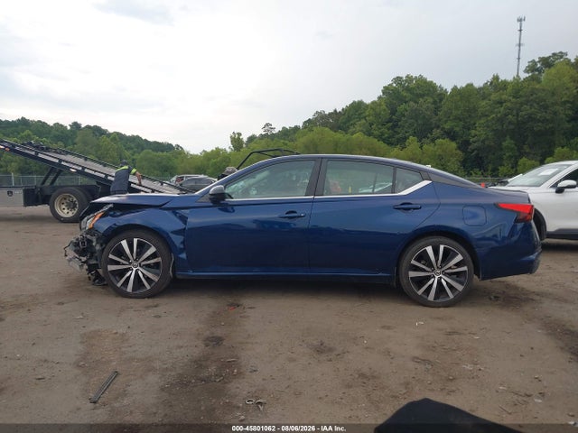 45801062 :رقم المزاد ، 1N4BL4CV7MN318792 vin ، 2021 Nissan Altima Sr Fwd مزاد بيع