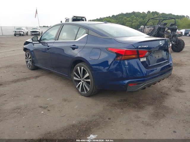 45801062 :رقم المزاد ، 1N4BL4CV7MN318792 vin ، 2021 Nissan Altima Sr Fwd مزاد بيع