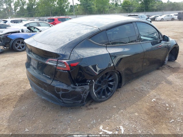 Продаж на аукціоні авто 2023 Tesla Model Y Awd/long Range Dual Motor All-wheel Drive, vin: 7SAYGDEE7PA185394, номер лоту: 45801068
