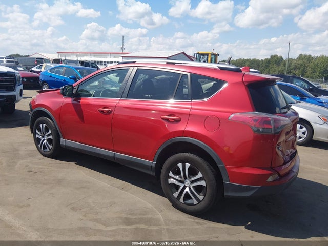 Продажа на аукционе авто 2017 Toyota Rav4 Le, vin: JTMBFREV9HJ131238, номер лота: 45801076