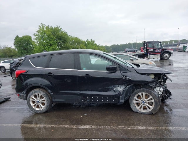 Auction sale of the 2019 Ford Escape Se, vin: 1FMCU9GD1KUB44548, lot number: 45801141