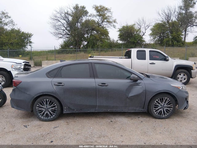 2022 Kia Forte Gt-line მანქანა იყიდება აუქციონზე, vin: 3KPF54AD6NE489961, აუქციონის ნომერი: 45801142