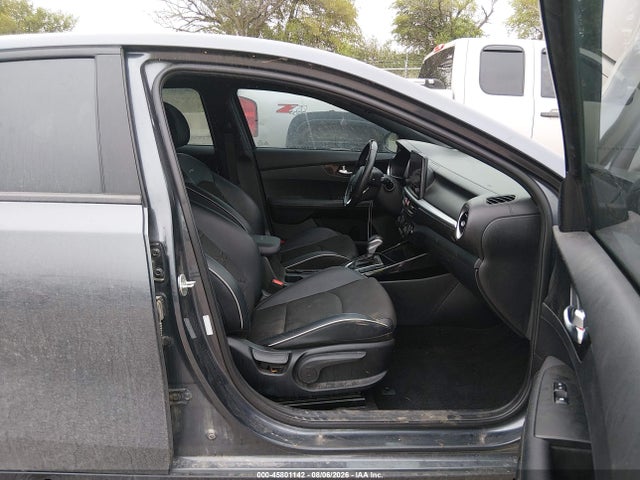 2022 Kia Forte Gt-line მანქანა იყიდება აუქციონზე, vin: 3KPF54AD6NE489961, აუქციონის ნომერი: 45801142