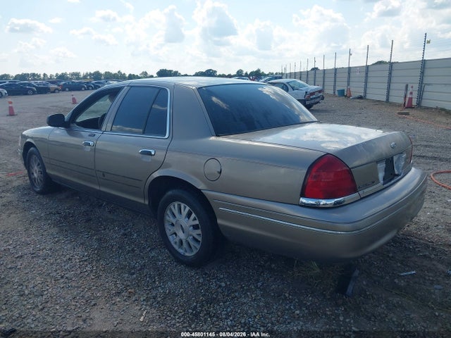 2005 Ford Crown Victoria Lx/lx Sport მანქანა იყიდება აუქციონზე, vin: 2FAFP74W05X159032, აუქციონის ნომერი: 45801145