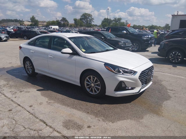 Продажа на аукционе авто 2018 Hyundai Sonata Eco, vin: 5NPE24AA4JH701109, номер лота: 45801159