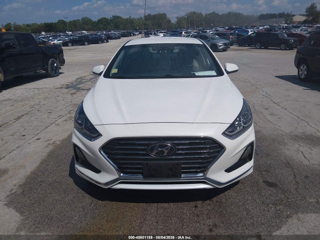 Продажа на аукционе авто 2018 Hyundai Sonata Eco, vin: 5NPE24AA4JH701109, номер лота: 45801159
