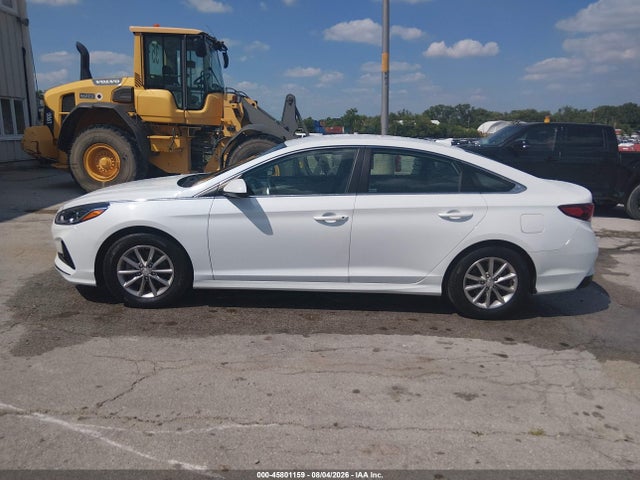 Продажа на аукционе авто 2018 Hyundai Sonata Eco, vin: 5NPE24AA4JH701109, номер лота: 45801159