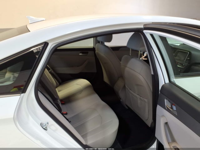 Продажа на аукционе авто 2018 Hyundai Sonata Eco, vin: 5NPE24AA4JH701109, номер лота: 45801159