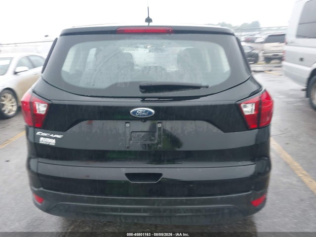 Продажа на аукционе авто 2019 Ford Escape S, vin: 1FMCU0F77KUB96645, номер лота: 45801163
