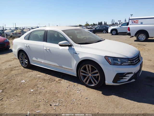 Volkswagen Passat 1.8t R-line 2017 1VWDT7A33HC056824 головне зображення