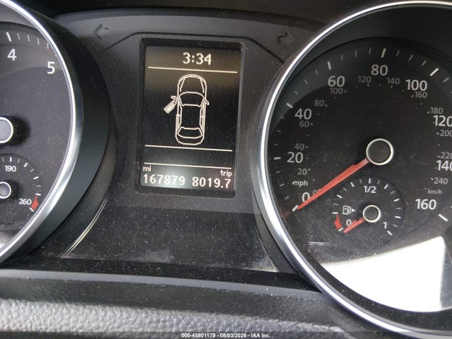1VWDT7A33HC056824 Volkswagen Passat 1.8t R-line