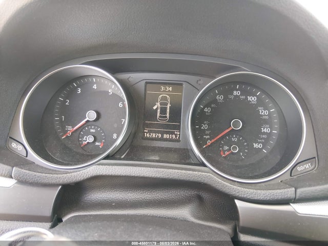 1VWDT7A33HC056824 Volkswagen Passat 1.8t R-line
