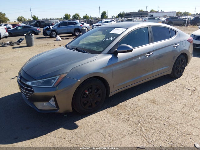 Hyundai ELANTRA SE 2019 KMHD74LF0KU781355 Image 2
