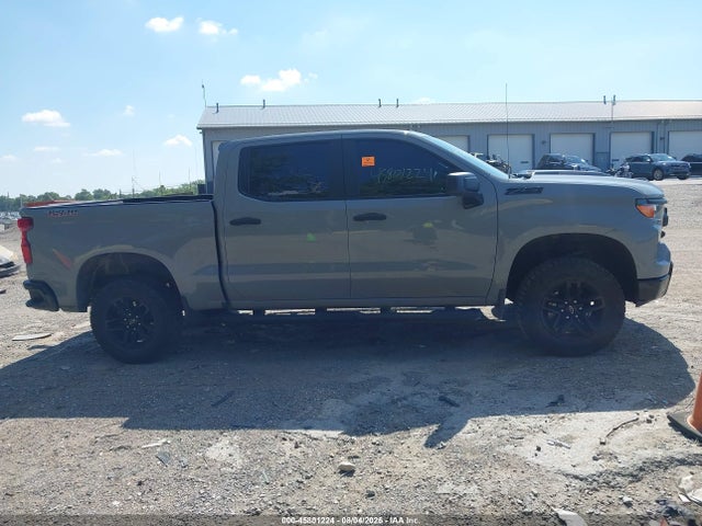 2024 Chevrolet Silverado 1500 4wd  Short Bed Custom Trail Boss მანქანა იყიდება აუქციონზე, vin: 3GCUDCED9RG352506, აუქციონის ნომერი: 45801224