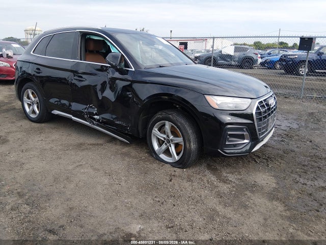 45801231 :رقم المزاد ، WA1AAAFY9M2091956 vin ، 2021 Audi Q5 Premium 45 Tfsi Quattro S Tronic مزاد بيع