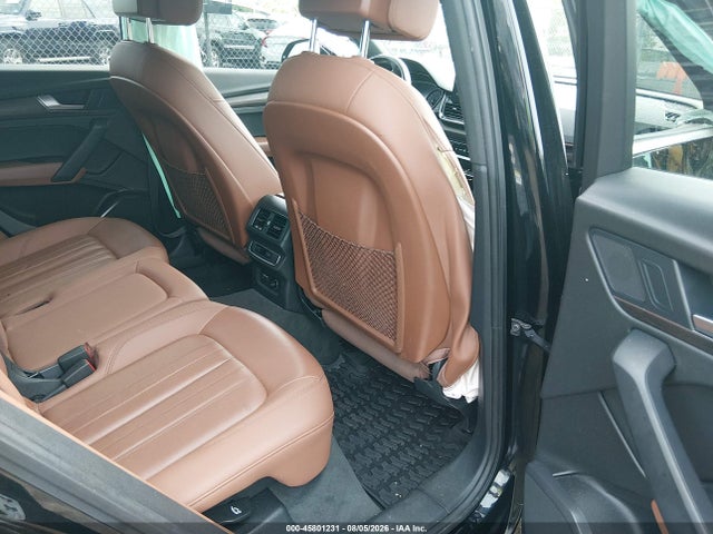 45801231 :رقم المزاد ، WA1AAAFY9M2091956 vin ، 2021 Audi Q5 Premium 45 Tfsi Quattro S Tronic مزاد بيع