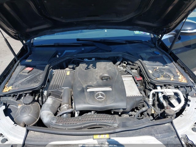 45801232 :رقم المزاد ، 55SWF4KB2FU032486 vin ، 2015 Mercedes-benz C 300 4matic مزاد بيع