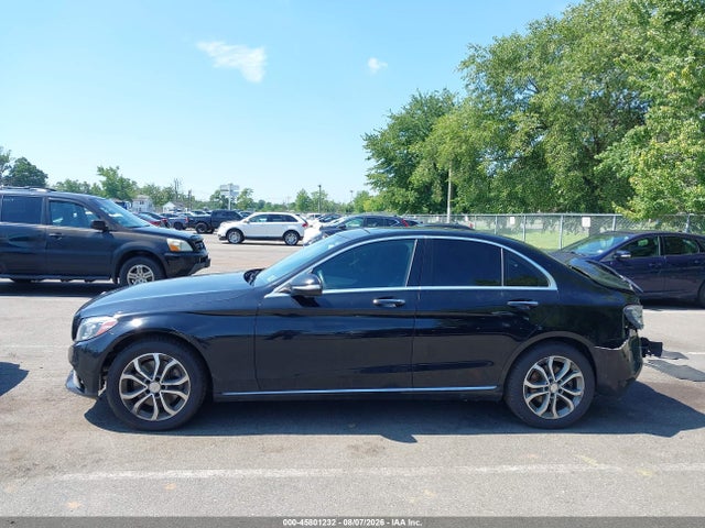 45801232 :رقم المزاد ، 55SWF4KB2FU032486 vin ، 2015 Mercedes-benz C 300 4matic مزاد بيع