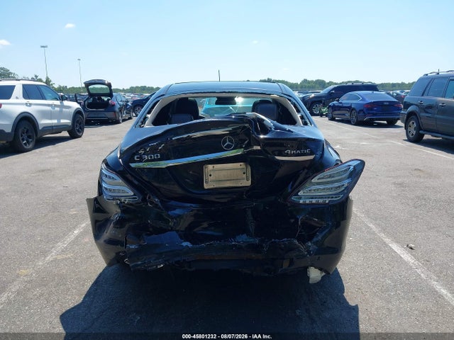 45801232 :رقم المزاد ، 55SWF4KB2FU032486 vin ، 2015 Mercedes-benz C 300 4matic مزاد بيع