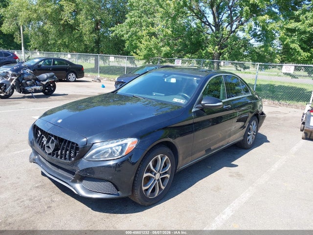 45801232 :رقم المزاد ، 55SWF4KB2FU032486 vin ، 2015 Mercedes-benz C 300 4matic مزاد بيع