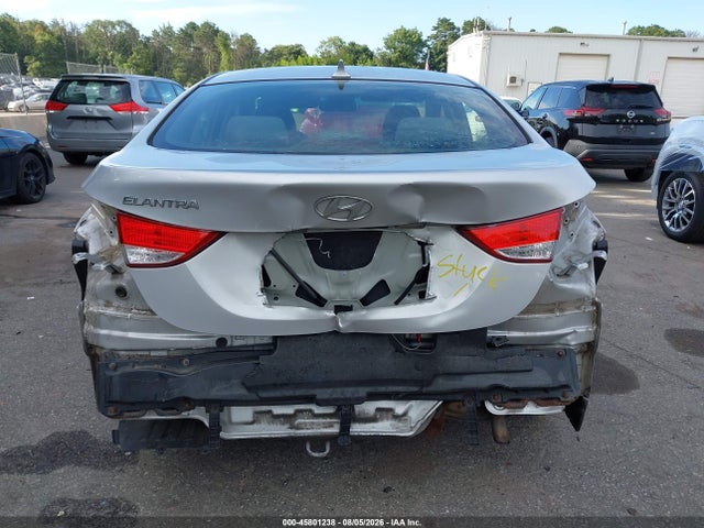 Auction sale of the 2013 Hyundai Elantra Gls, vin: KMHDH4AE7DU626070, lot number: 45801238