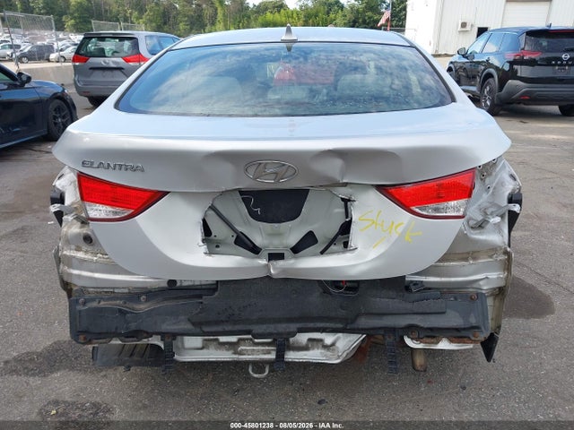 Auction sale of the 2013 Hyundai Elantra Gls, vin: KMHDH4AE7DU626070, lot number: 45801238