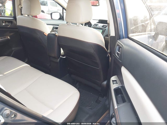 45801253 :رقم المزاد ، JF2GPANC8G8272845 vin ، 2016 Subaru Crosstrek 2.0i Limited مزاد بيع