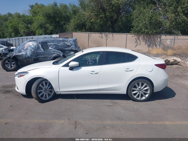 3MZBN1V78HM122519 Mazda Mazda3 Touring