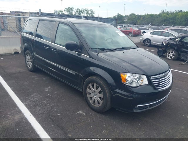 45801270 :رقم المزاد ، 2C4RC1BG0FR751676 vin ، 2015 Chrysler Town & Country Touring مزاد بيع