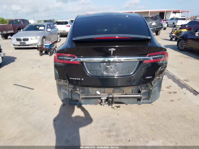 Tesla MODEL X 2017 5YJXCDE20HF066584 Image 15