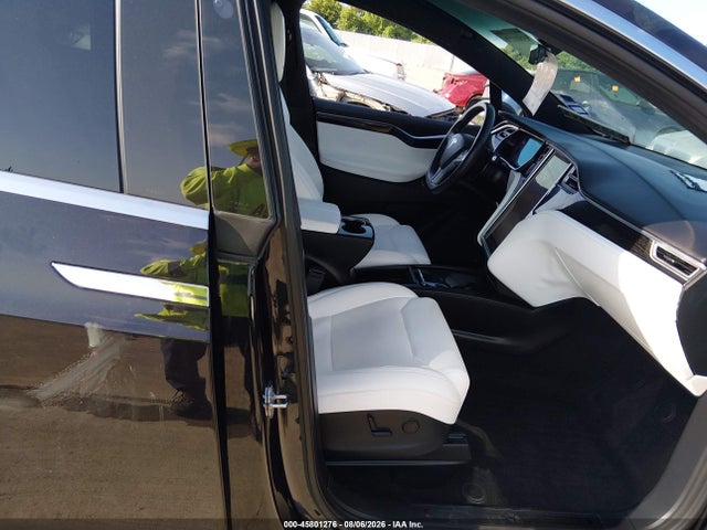Tesla MODEL X 2017 5YJXCDE20HF066584 Image 5