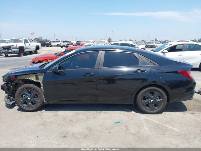KMHLM4AJ2PU086880 Hyundai Elantra Hybrid Blue