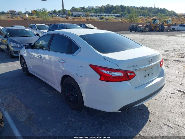 1N4AL3AP9HN326425 Nissan Altima 2.5 S