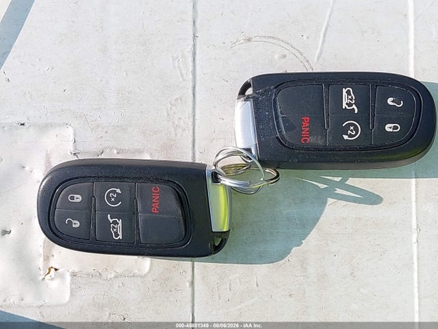 45801349 :رقم المزاد ، 1C4PJMCS3HW538670 vin ، 2017 Jeep Cherokee Latitude مزاد بيع