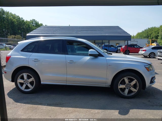 45801371 :رقم المزاد ، WA1DKAFP1BA090367 vin ، 2011 Audi Q5 3.2 Premium Plus مزاد بيع