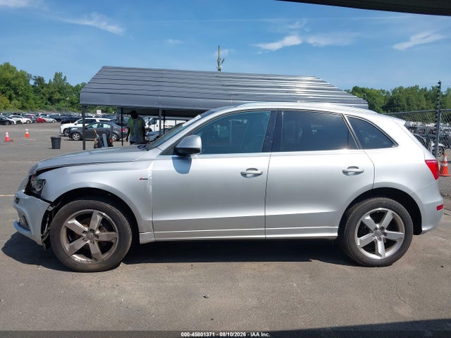 45801371 :رقم المزاد ، WA1DKAFP1BA090367 vin ، 2011 Audi Q5 3.2 Premium Plus مزاد بيع
