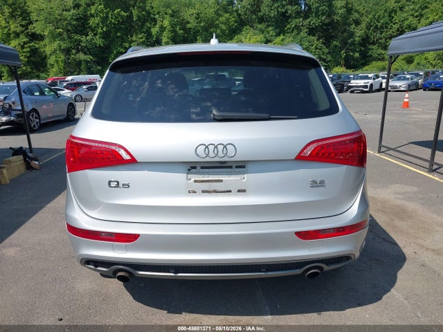 45801371 :رقم المزاد ، WA1DKAFP1BA090367 vin ، 2011 Audi Q5 3.2 Premium Plus مزاد بيع