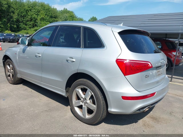 45801371 :رقم المزاد ، WA1DKAFP1BA090367 vin ، 2011 Audi Q5 3.2 Premium Plus مزاد بيع