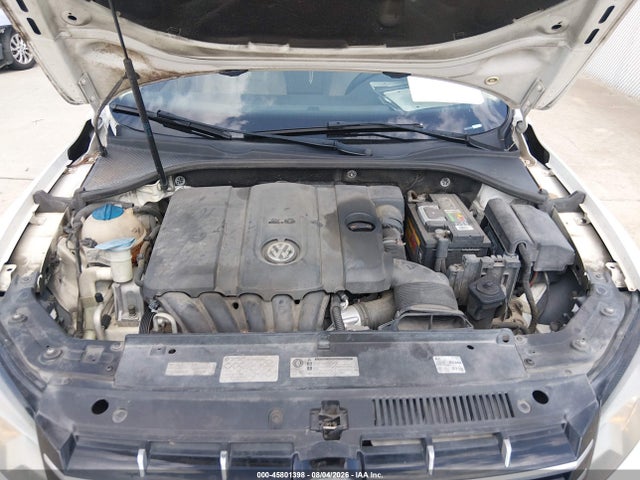 2013 Volkswagen Passat 2.5l Sel მანქანა იყიდება აუქციონზე, vin: 1VWCH7A36DC103626, აუქციონის ნომერი: 45801398