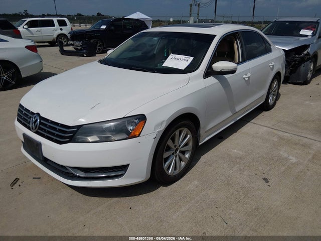 2013 Volkswagen Passat 2.5l Sel მანქანა იყიდება აუქციონზე, vin: 1VWCH7A36DC103626, აუქციონის ნომერი: 45801398