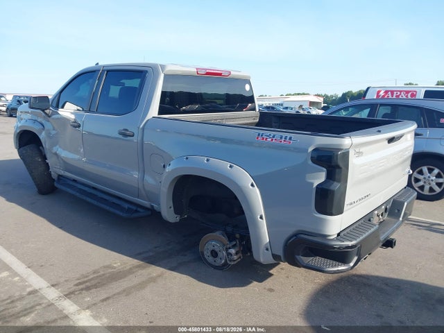 Продажа на аукционе авто 2024 Chevrolet Silverado 1500 4wd  Short Bed Custom Trail Boss, vin: 3GCUDCED0RG320074, номер лота: 45801433