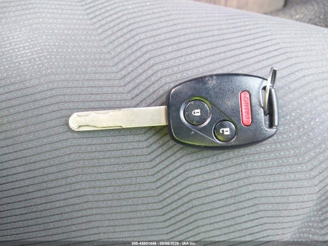 45801446 :رقم المزاد ، JHMGE8H30DC058464 vin ، 2013 Honda Fit مزاد بيع