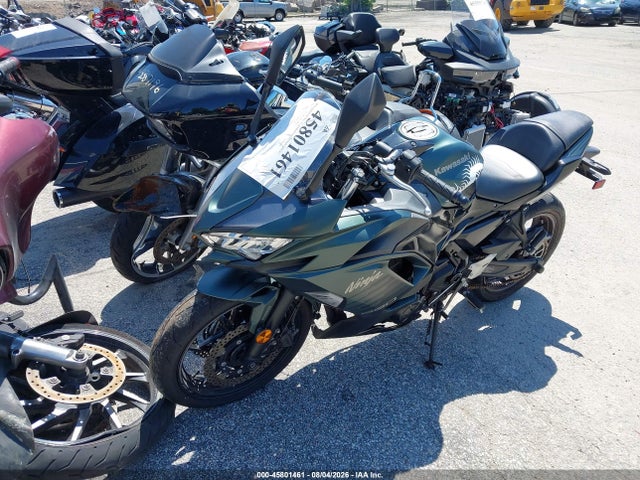 45801461 :رقم المزاد ، ML5EXEP19SDAG0165 vin ، 2025 Kawasaki Ex650 P مزاد بيع