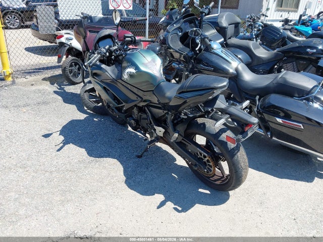 45801461 :رقم المزاد ، ML5EXEP19SDAG0165 vin ، 2025 Kawasaki Ex650 P مزاد بيع