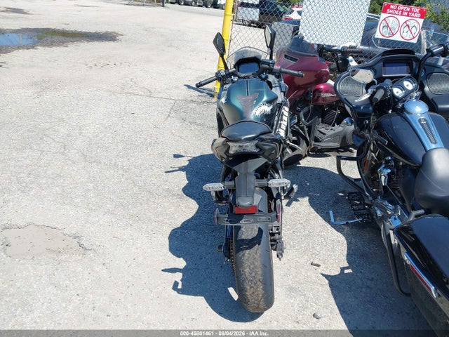 45801461 :رقم المزاد ، ML5EXEP19SDAG0165 vin ، 2025 Kawasaki Ex650 P مزاد بيع