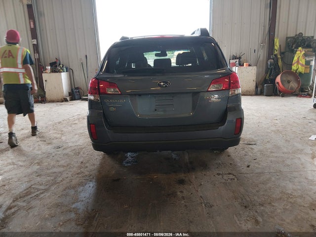 Aukcja sprzedaży 2013 Subaru Outback 2.5i Limited, vin: 4S4BRCKC6D3233825, numer aukcji: 45801471