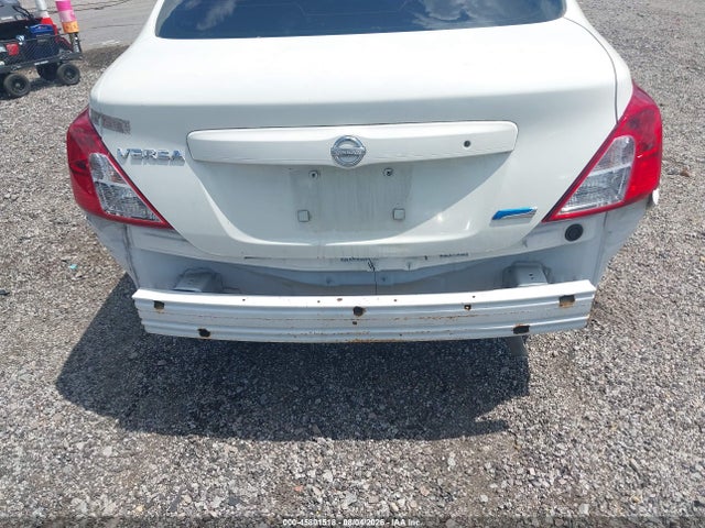 Продажа на аукционе авто 2013 Nissan Versa 1.6 S, vin: 3N1CN7AP7DL841148, номер лота: 45801518