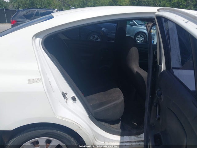 Продажа на аукционе авто 2013 Nissan Versa 1.6 S, vin: 3N1CN7AP7DL841148, номер лота: 45801518